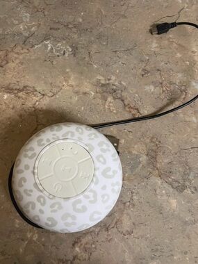 Portable White Leopard Bluetooth Shower Speaker - Wireless Portable Speaker